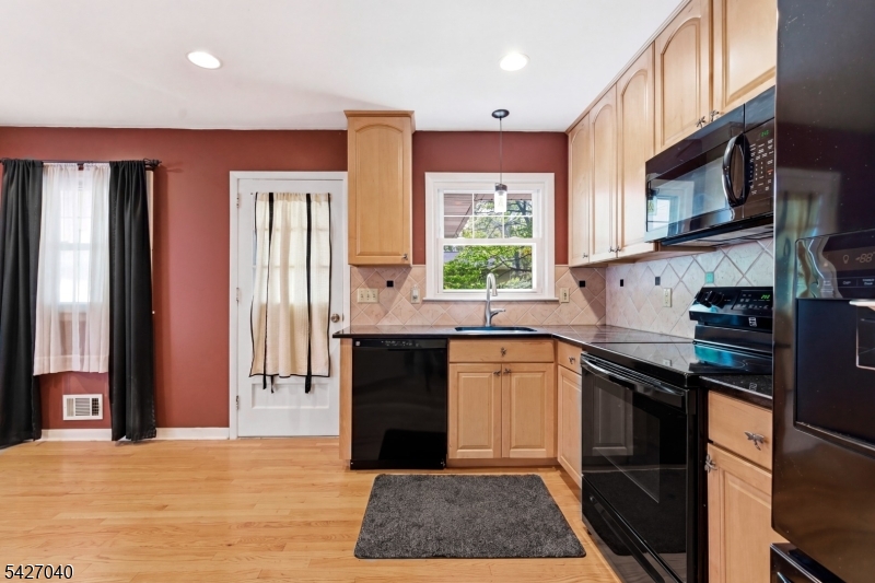 White Meadow Lake - Residential