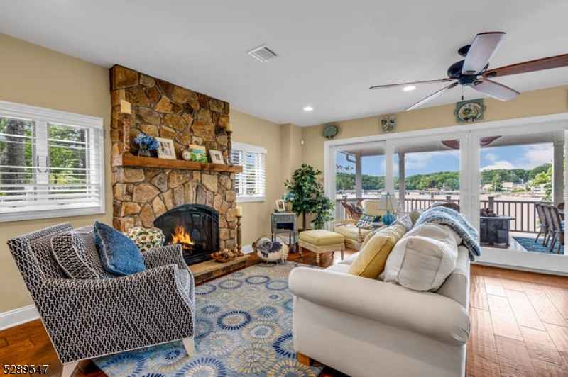 Main Lake - Residential