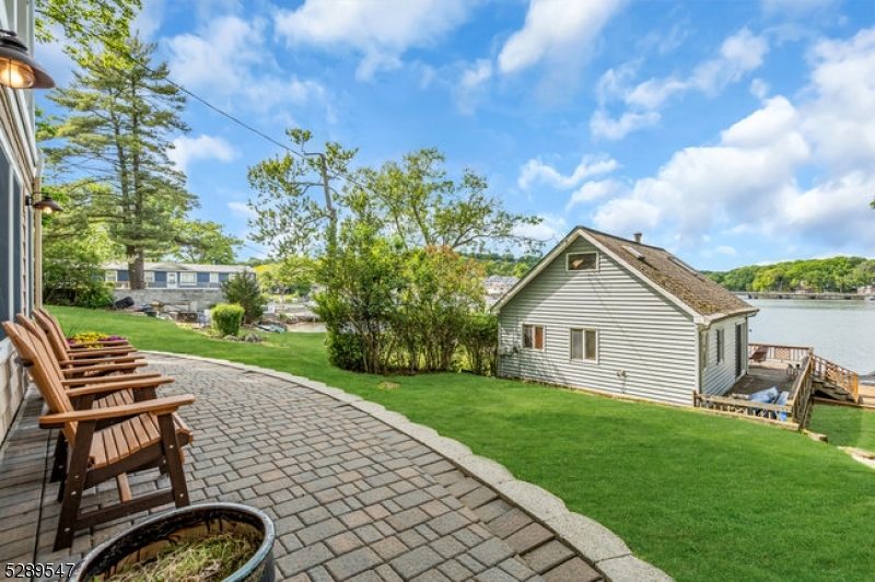 Main Lake - Residential