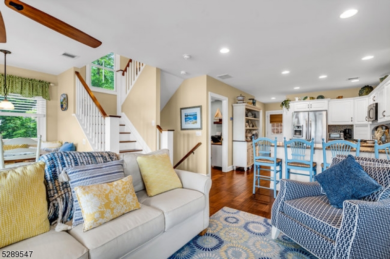 Main Lake - Residential