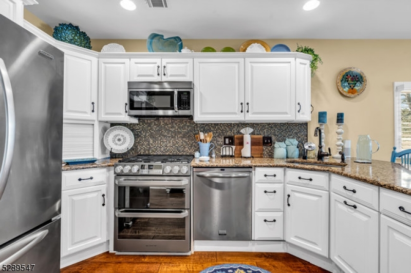 Main Lake - Residential