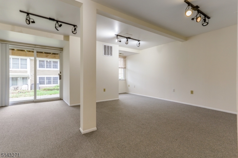 Stone Run 2 - Residential Lease