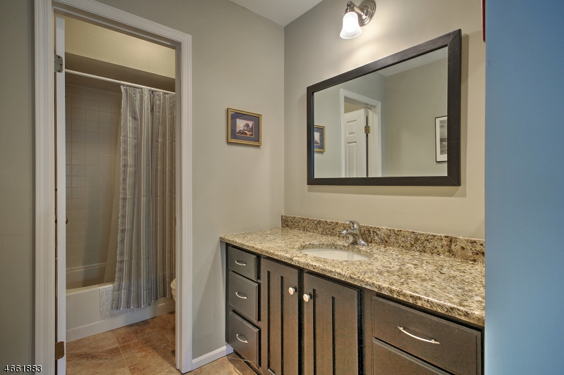 Stone Run 2 - Residential Lease