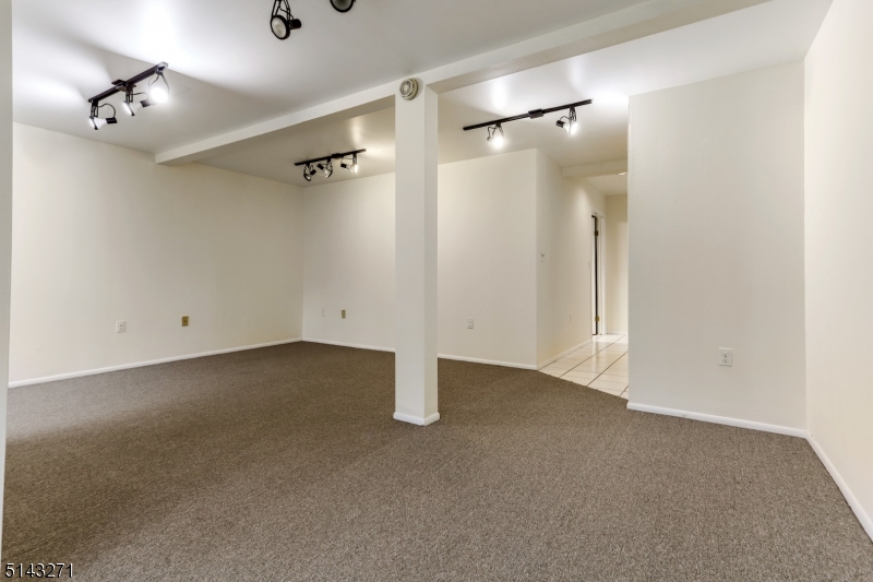 Stone Run 2 - Residential Lease