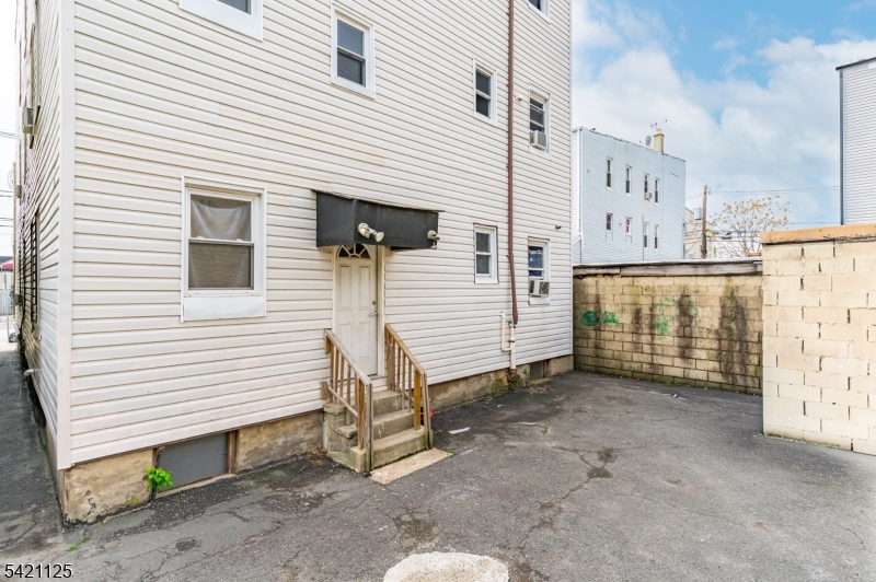 Ironbound - Commercial Sale