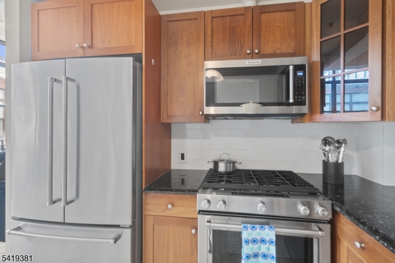 Bergen Lafayette - Residential