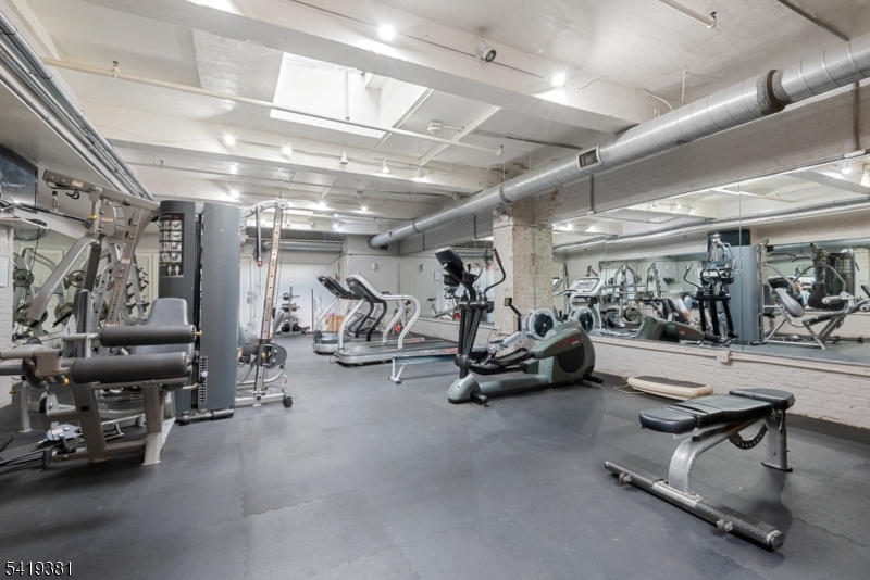 Bergen Lafayette - Residential