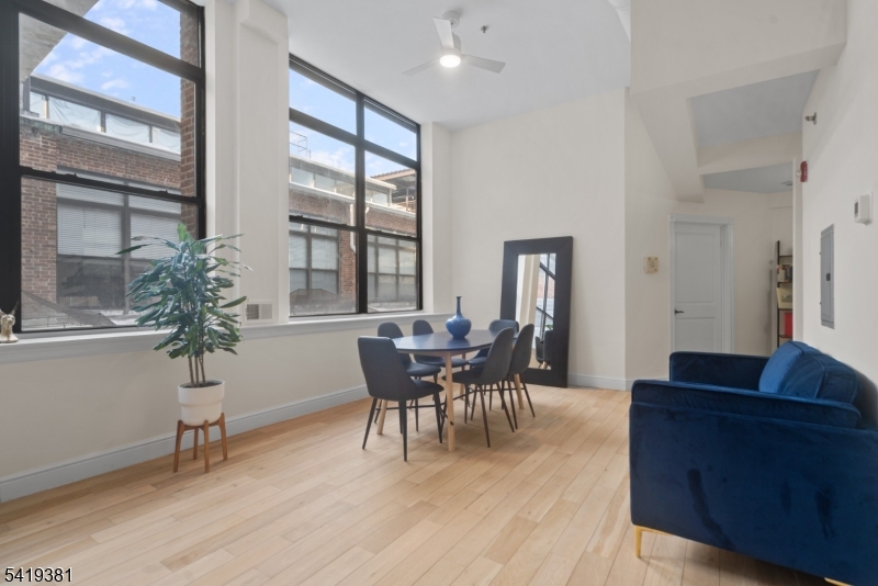 Bergen Lafayette - Residential