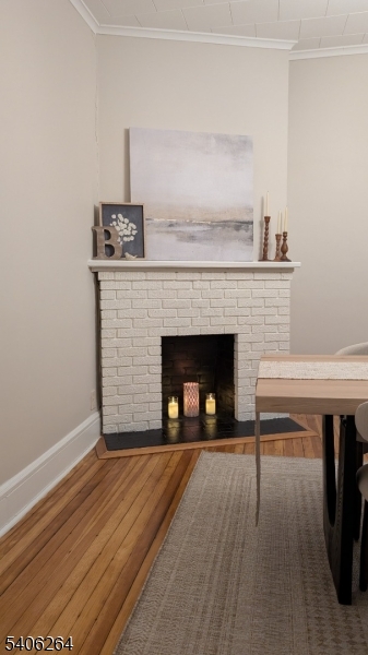 Convenient to Train & South - Residential Lease