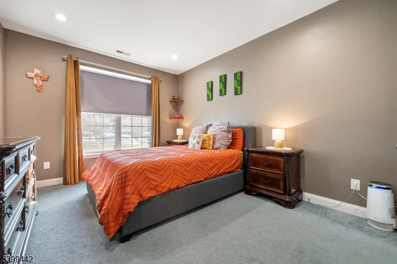 Warren Heights - Residential