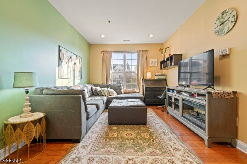 Warren Heights - Residential