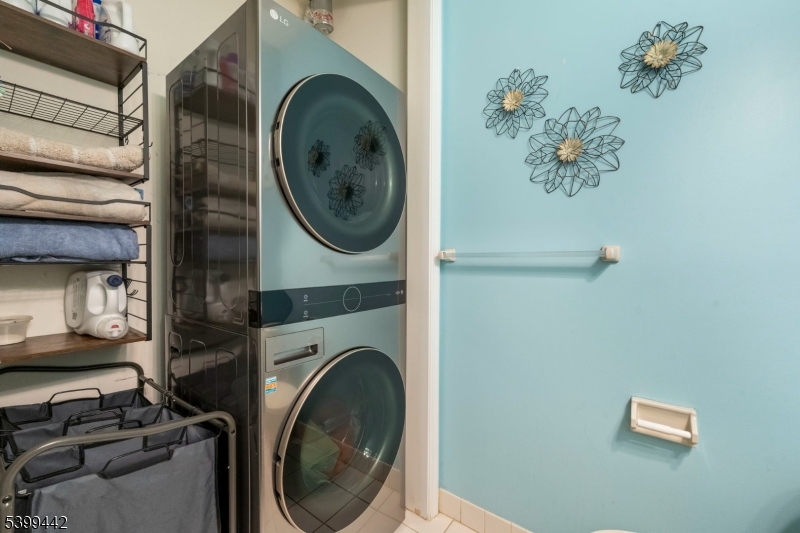 Warren Heights - Residential