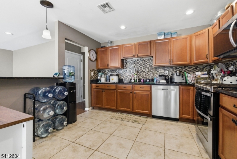 Ridgefield Commons - Residential