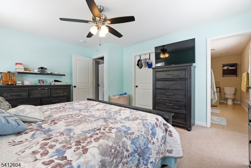 Ridgefield Commons - Residential