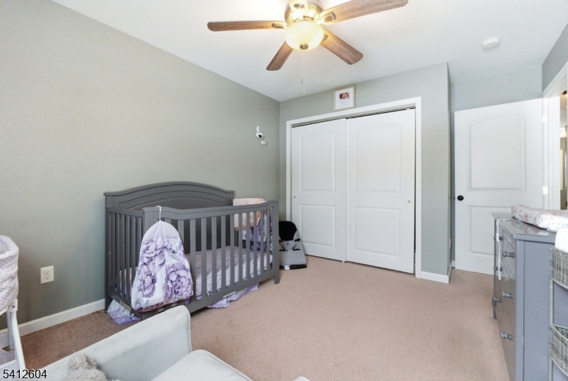 Ridgefield Commons - Residential