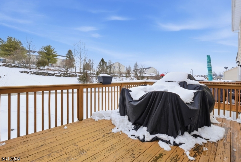 Ridgefield Commons - Residential