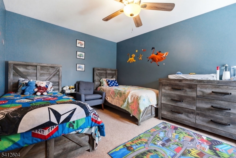 Ridgefield Commons - Residential