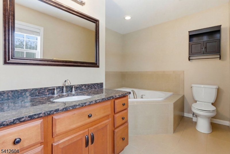 Ridgefield Commons - Residential