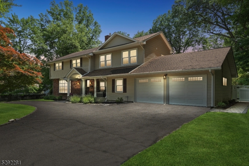 Riker Hill - Residential