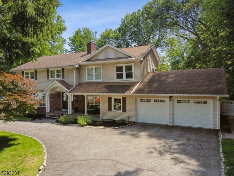 Riker Hill - Residential