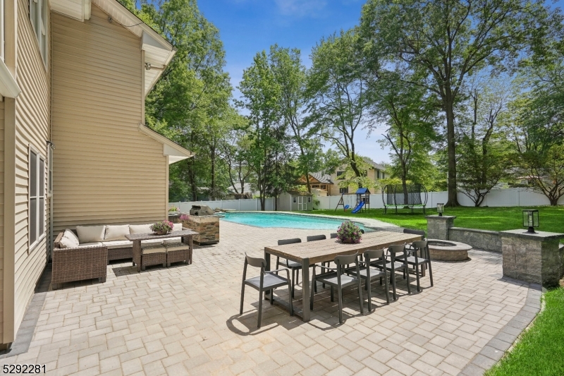 Riker Hill - Residential