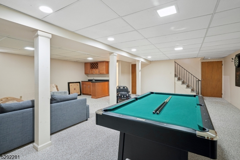 Riker Hill - Residential