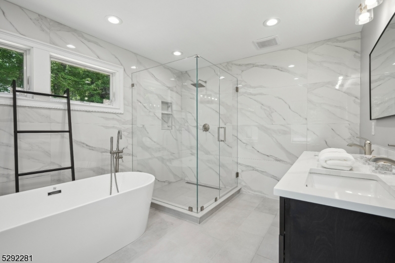 Riker Hill - Residential