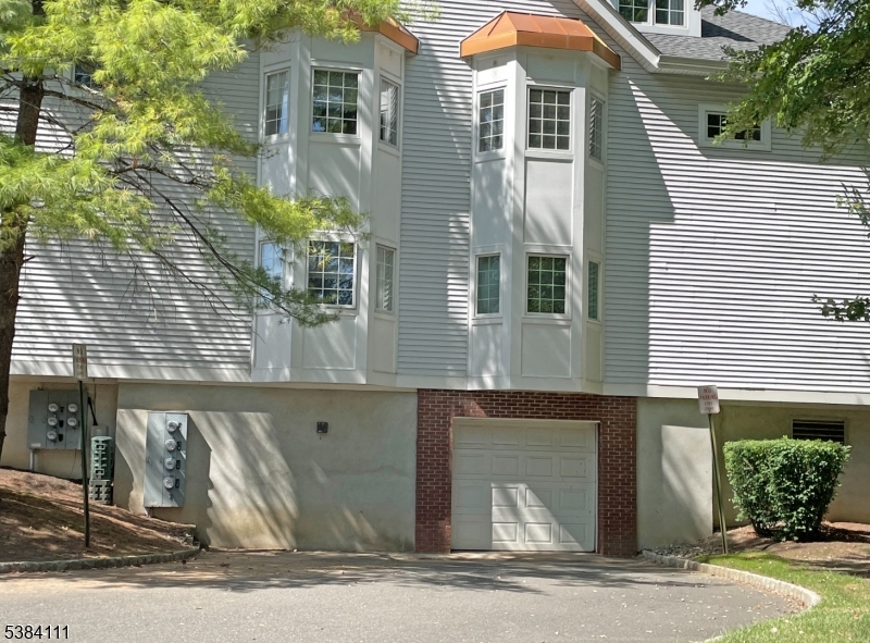 James Street Commons - Residential Lease