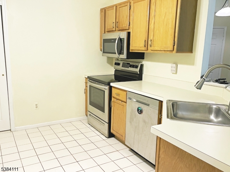 James Street Commons - Residential Lease