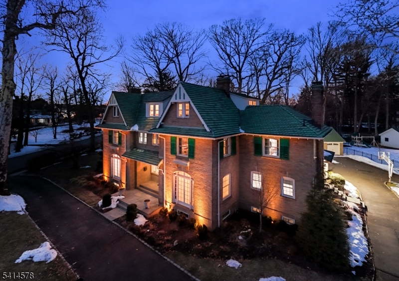 Montrose - Residential