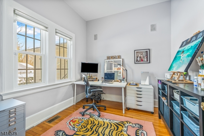 Montrose - Residential