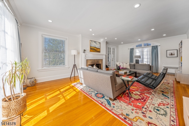 Montrose - Residential