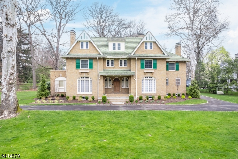 Montrose - Residential