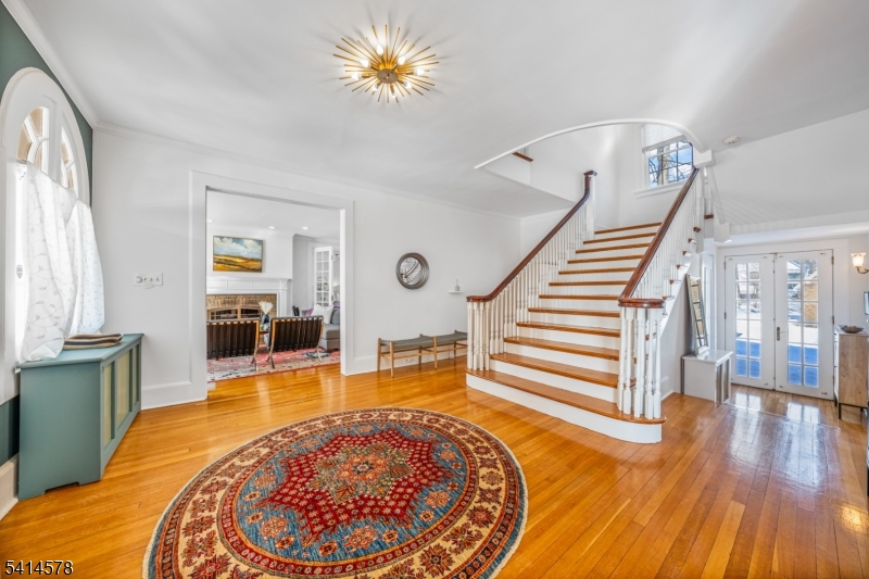 Montrose - Residential