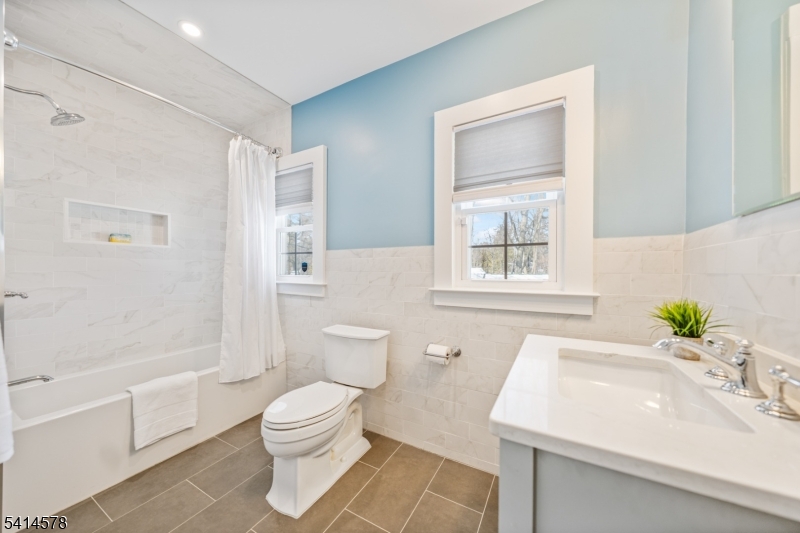 Montrose - Residential