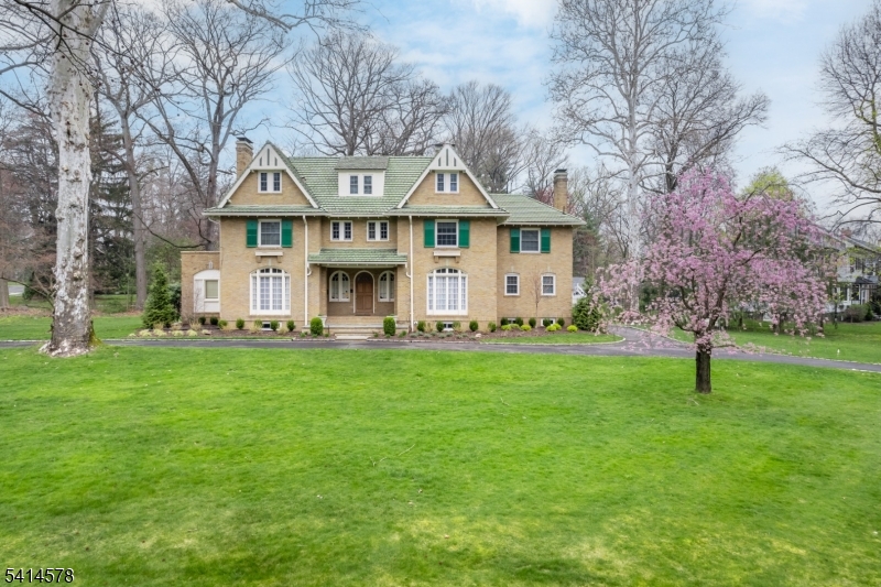 Montrose - Residential