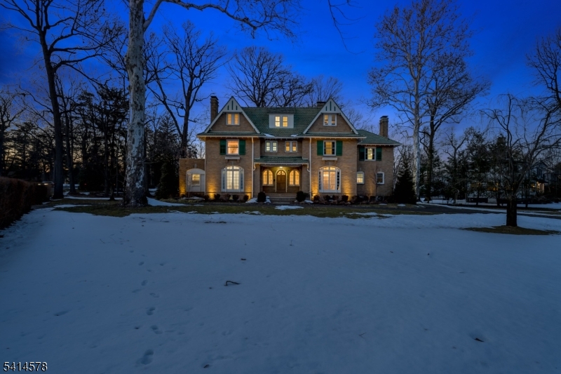 Montrose - Residential