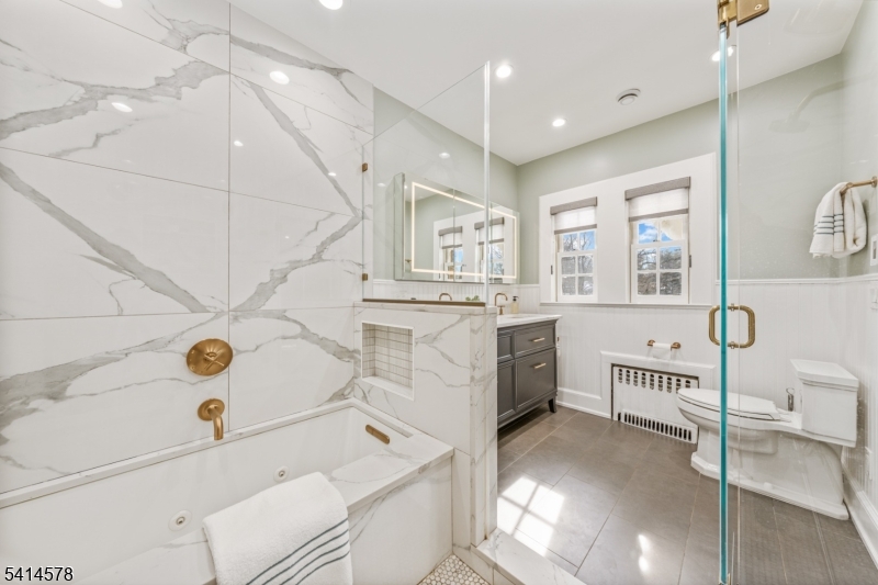 Montrose - Residential