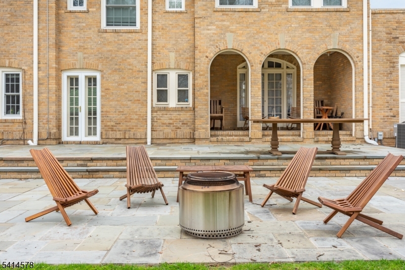 Montrose - Residential