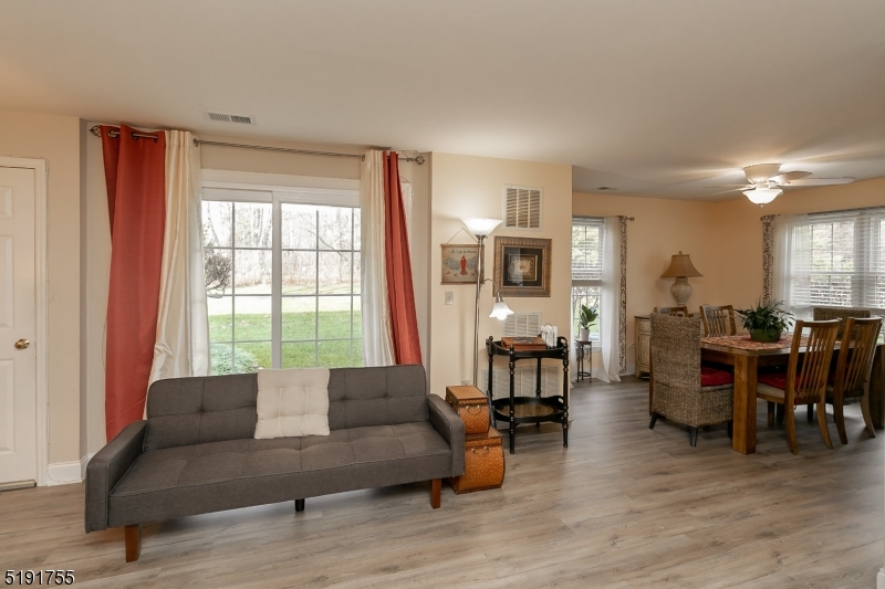 Hunter's Crossing - Residential