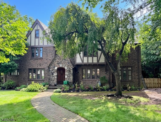 425 RIDGEWOOD AVE, GLEN RIDGE, NJ 07028 - Image ea041a1f238f1e72ccc28029d3dea67d/458944560