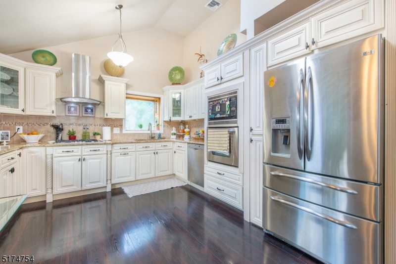 Pompton Plains - Residential