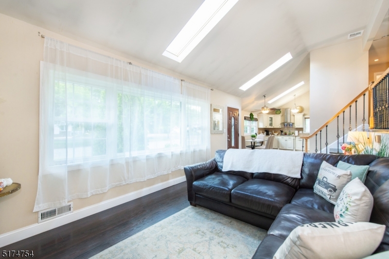 Pompton Plains - Residential