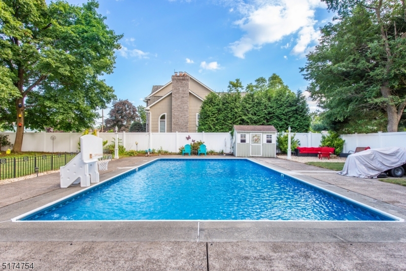 Pompton Plains - Residential