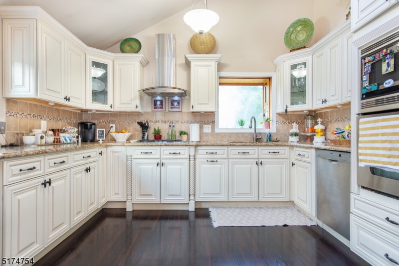 Pompton Plains - Residential