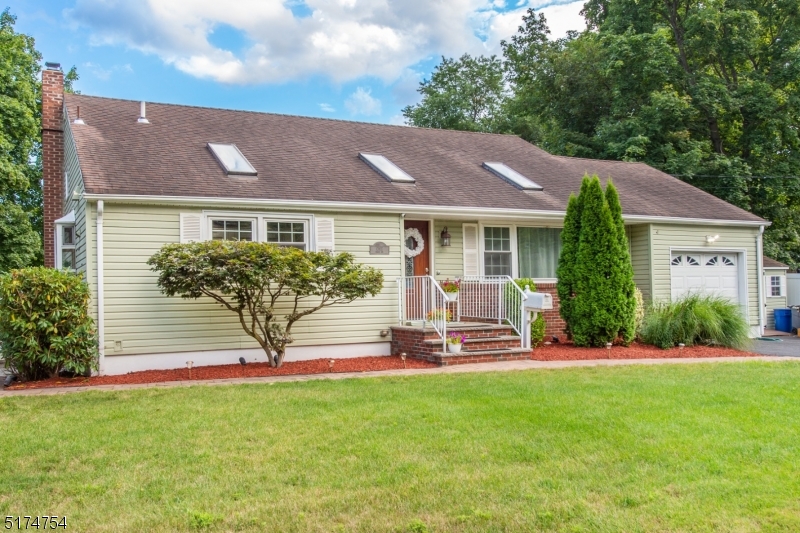 Pompton Plains - Residential