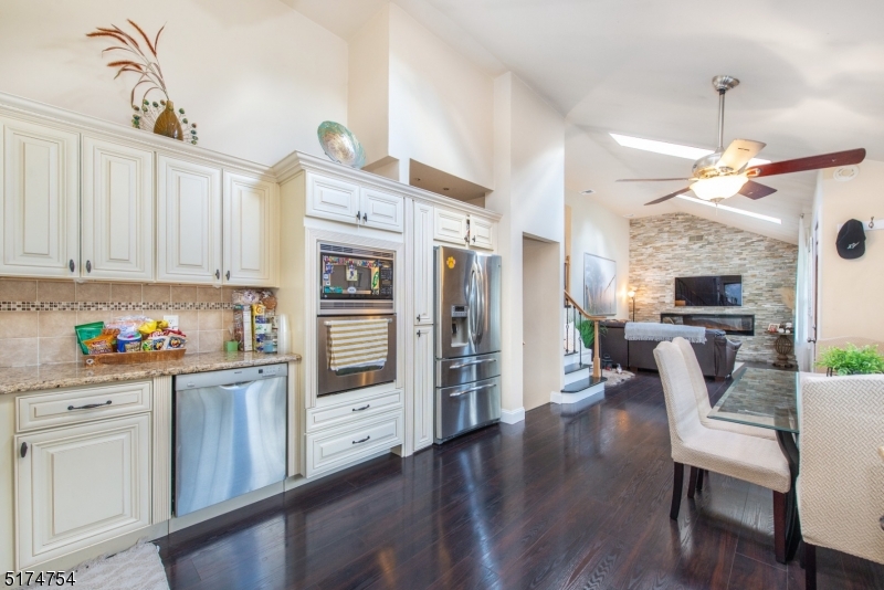 Pompton Plains - Residential