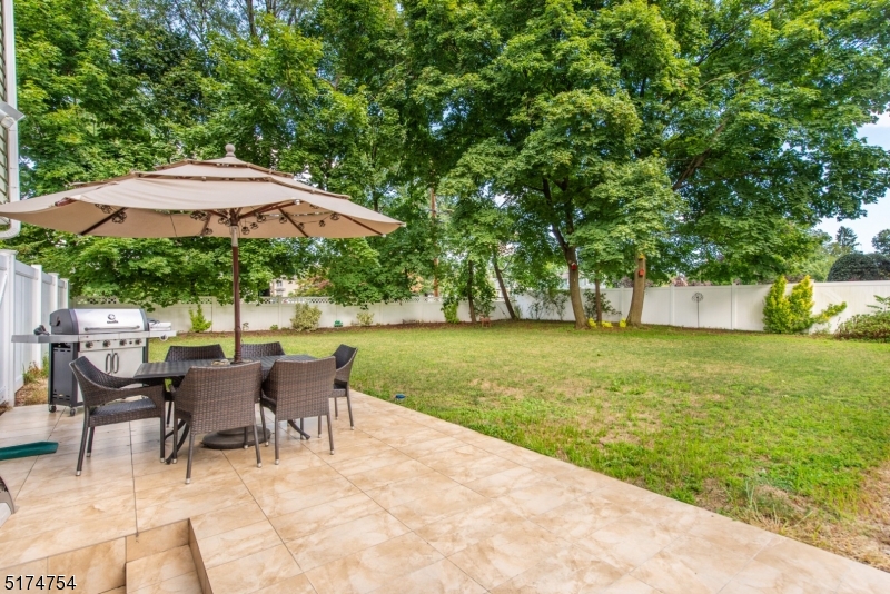 Pompton Plains - Residential