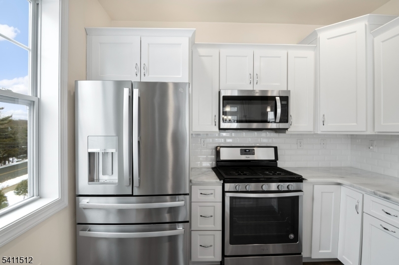 Autumn Pointe - Residential