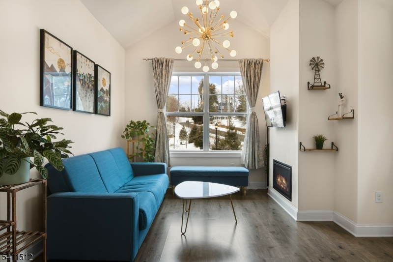 Autumn Pointe - Residential